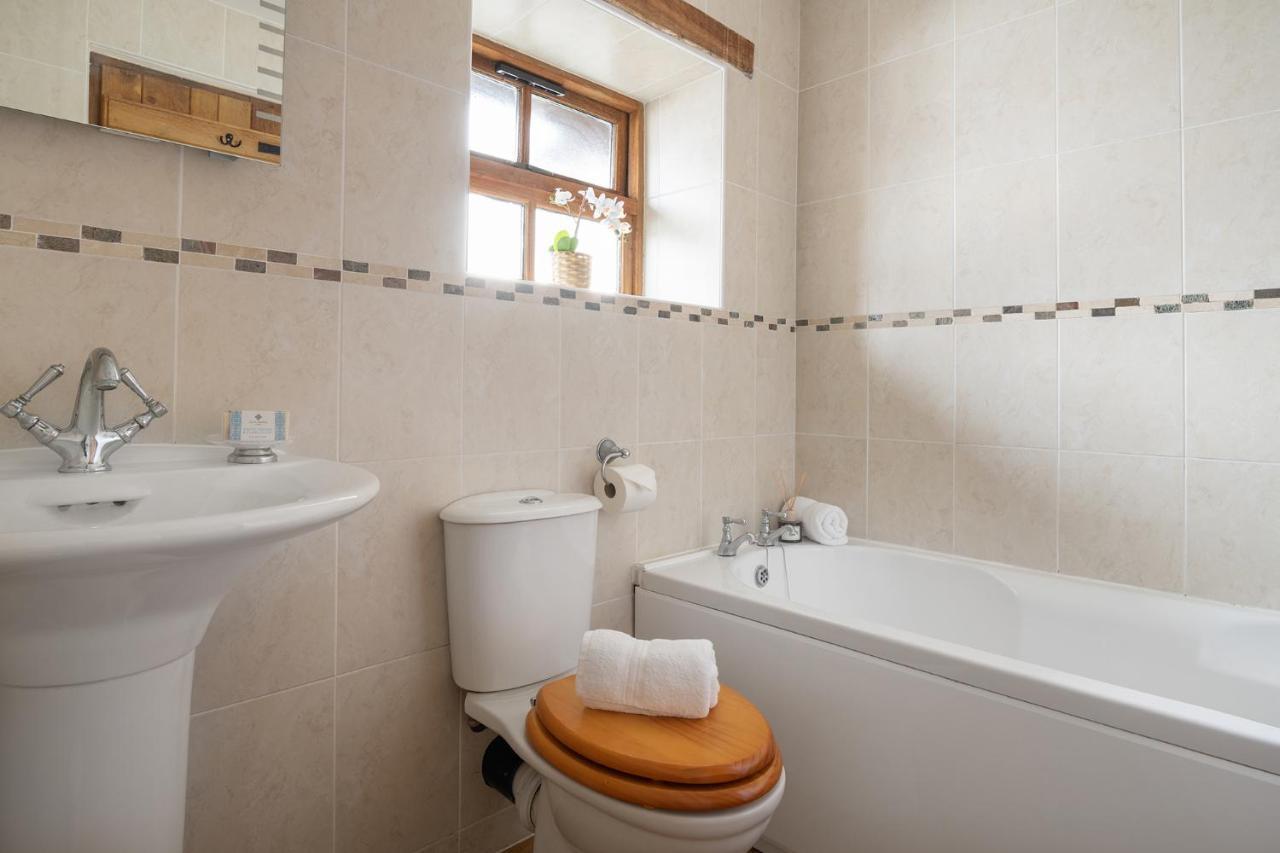 Beautiful Countryside Cottage On The North Wales Coast Abergele Eksteriør billede