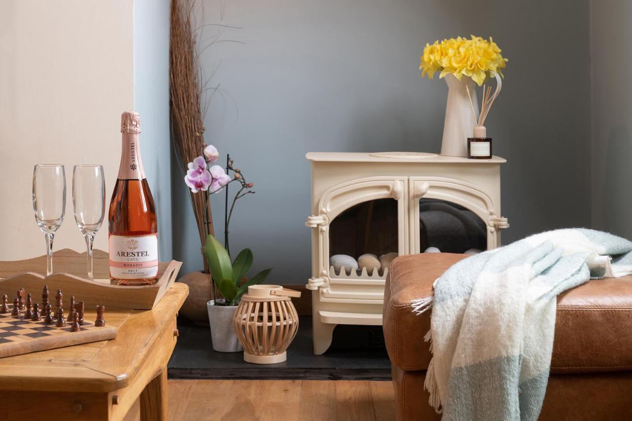 Beautiful Countryside Cottage On The North Wales Coast Abergele Eksteriør billede